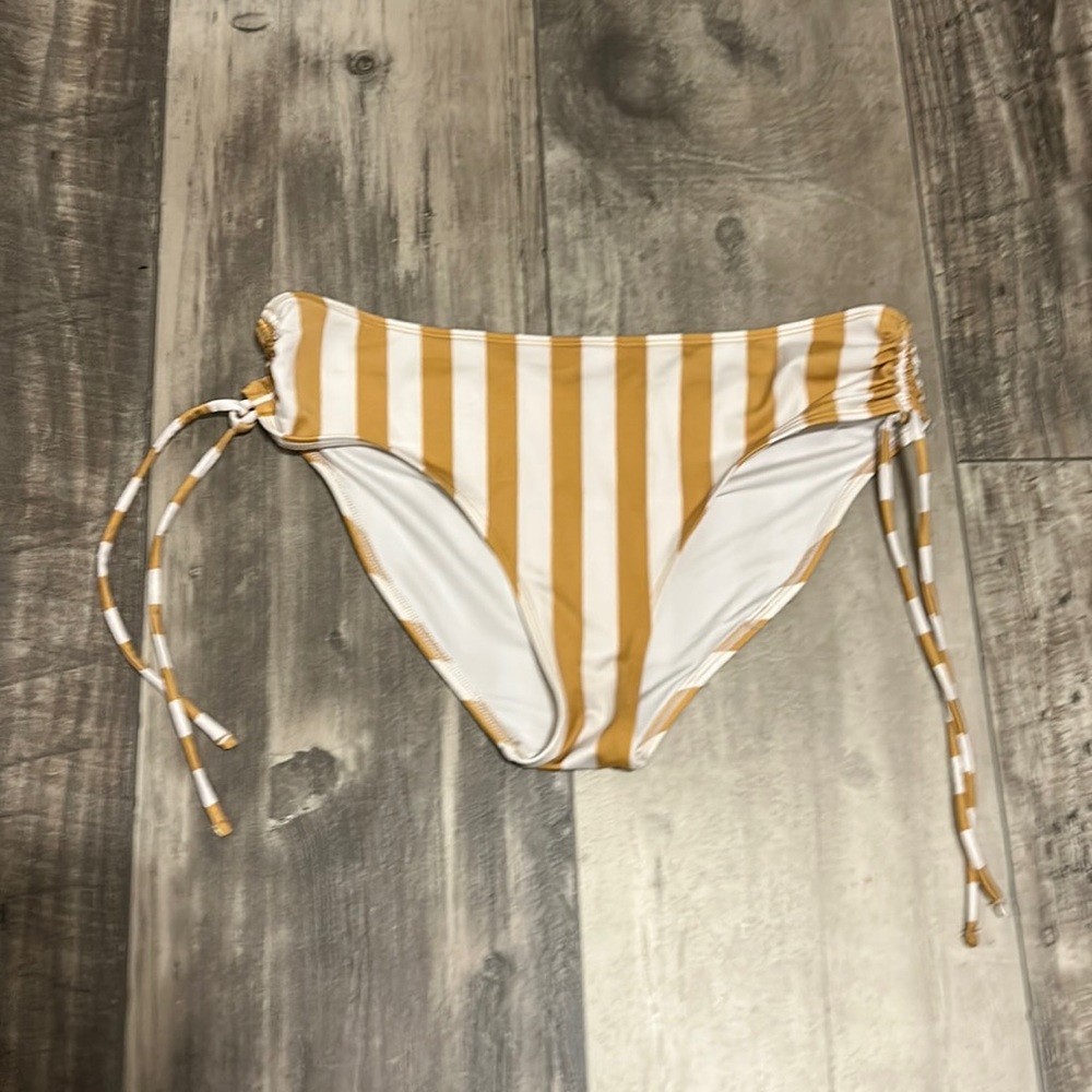 Aeropostale bathing suit bottoms